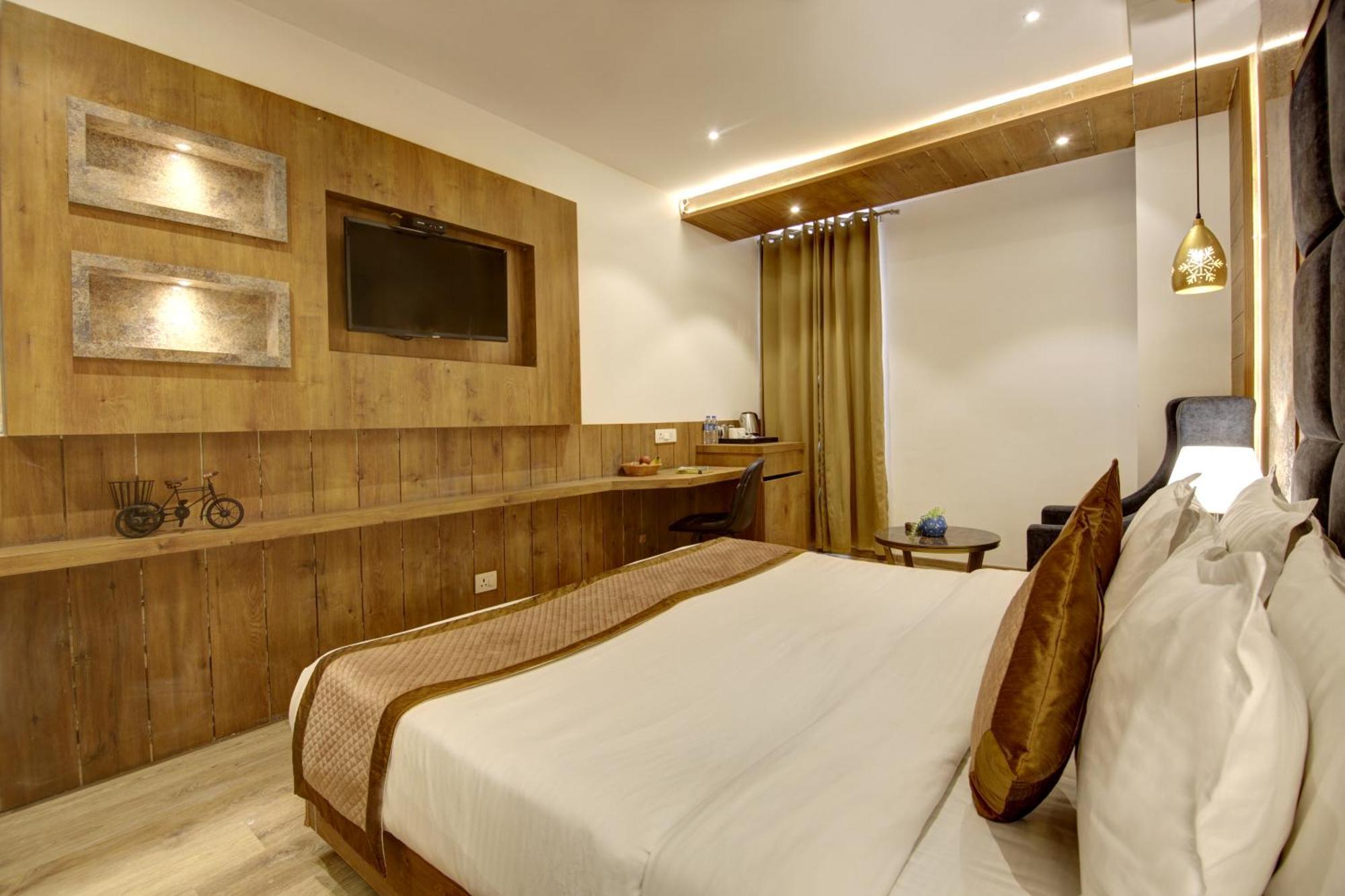 Hotel Town Pallace Inn Patel Nagar New Delhi Exterior photo