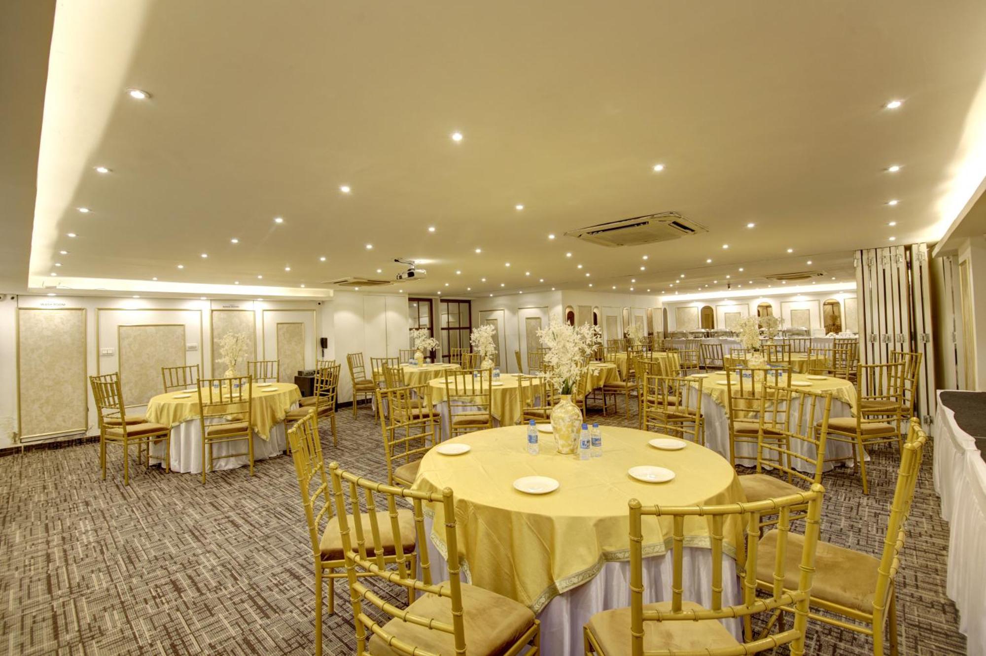 Hotel Town Pallace Inn Patel Nagar New Delhi Exterior photo