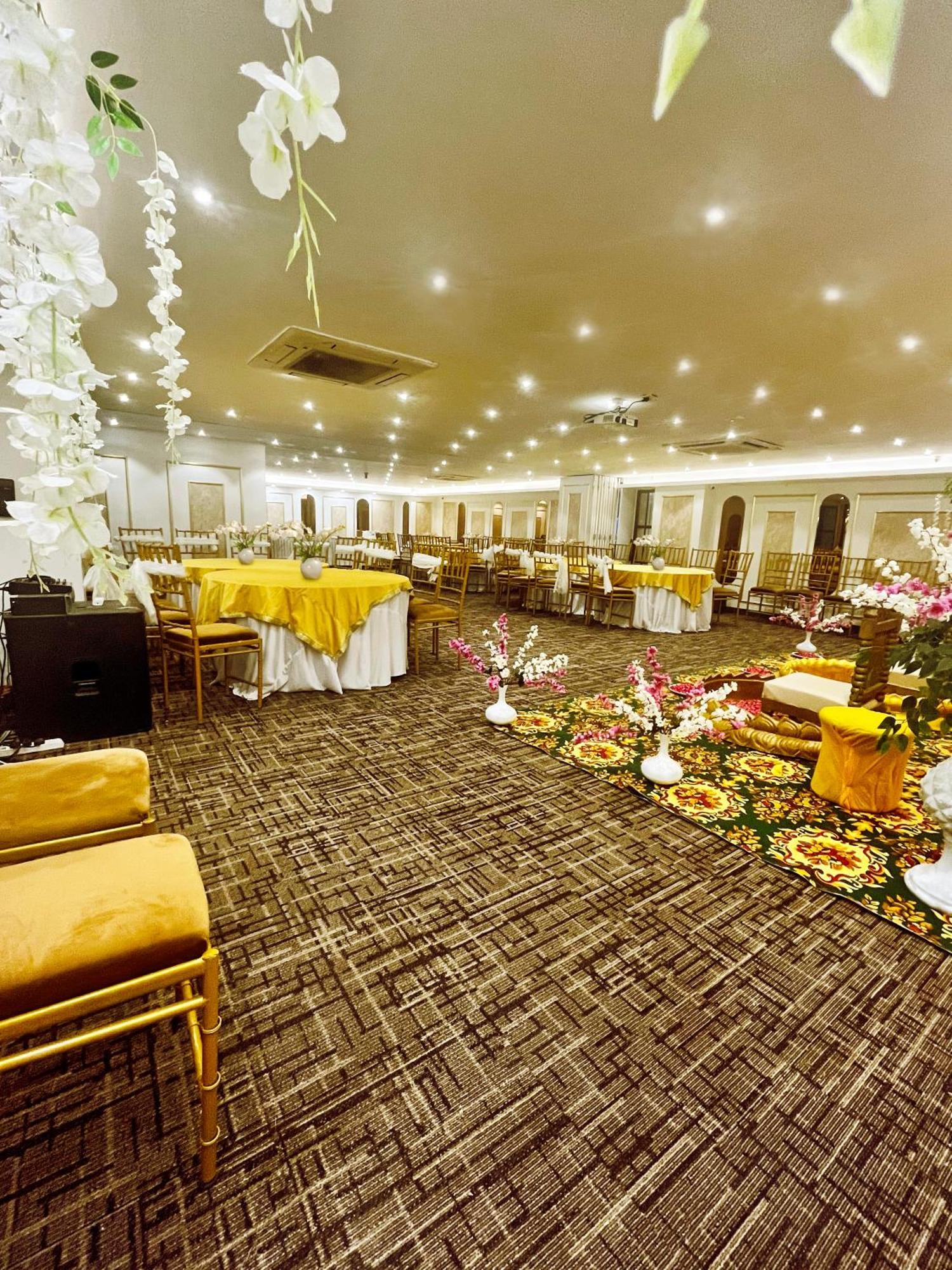 Hotel Town Pallace Inn Patel Nagar New Delhi Exterior photo
